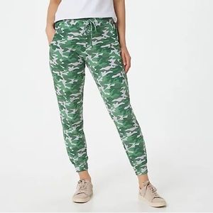 3 for $15 MUK LUKS All-Day Knit Jogger Pants Green Camo SMALL